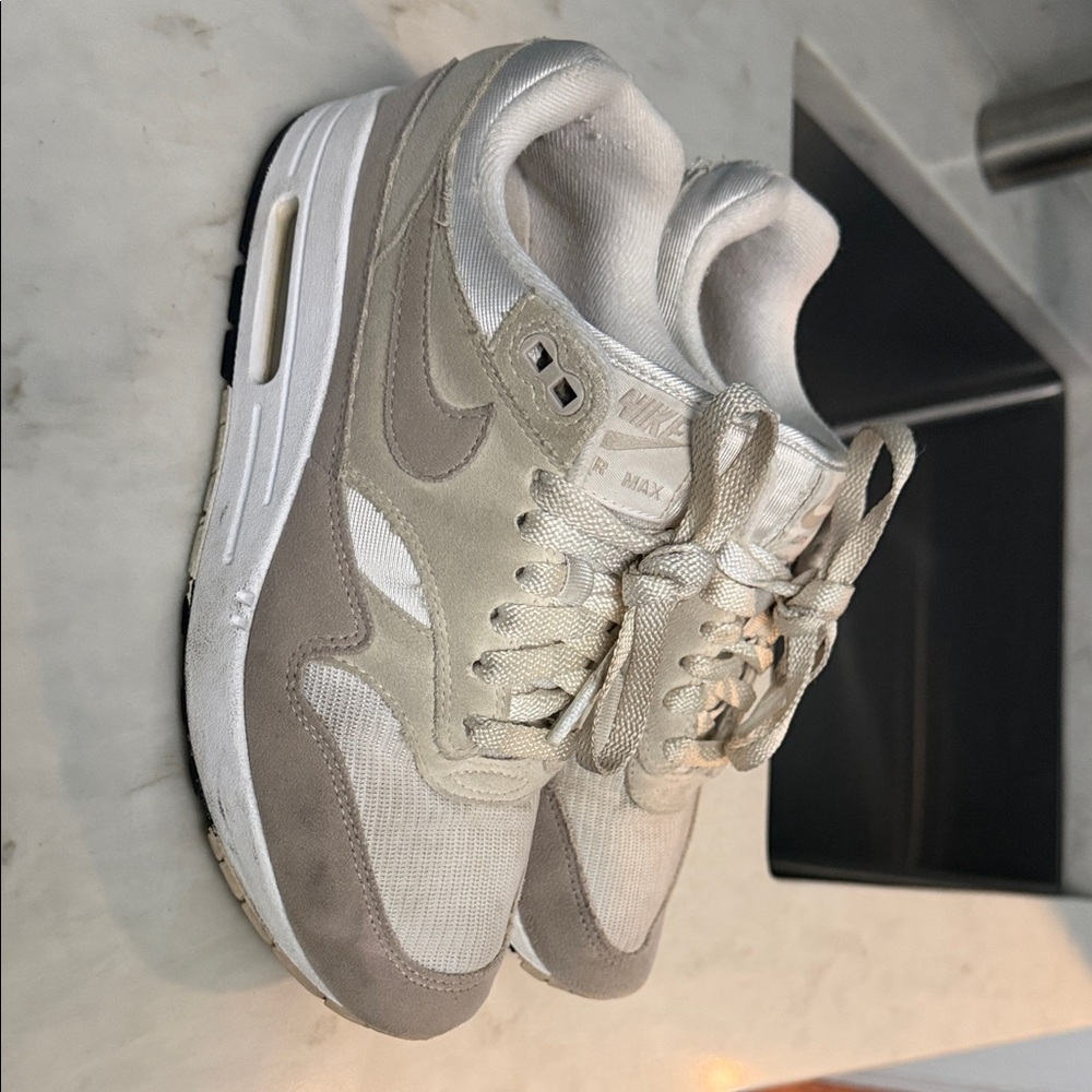 Nike Air Max Beige and White Low-Top Sneakers